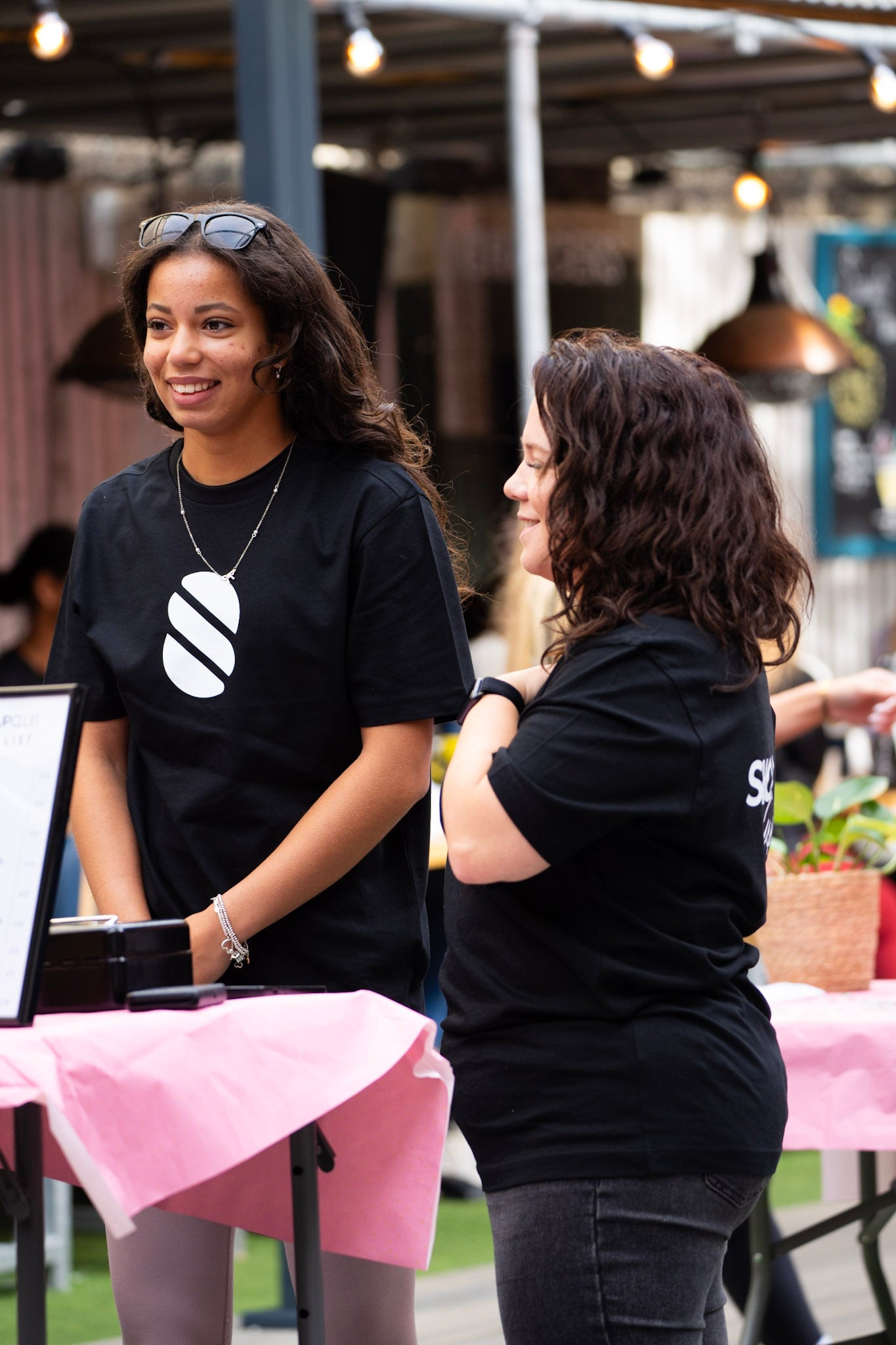 Show Up Club Relaxed Fit Team T-Shirt - Black