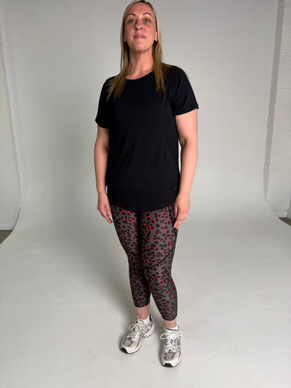 Studio Vibes T-Shirt Black