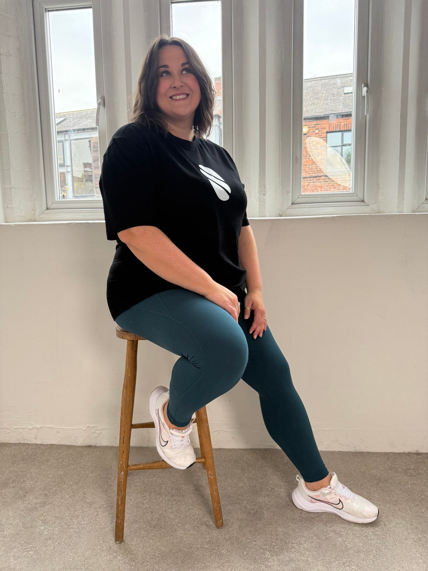 Show Up Club Relaxed Fit Team T-Shirt - Black