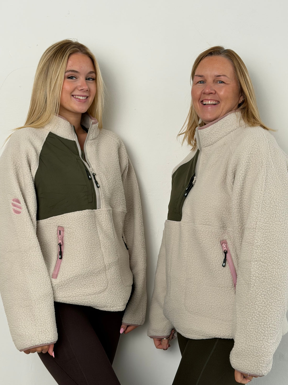 Show Up Club - Half Zip Fleece Natural/Green