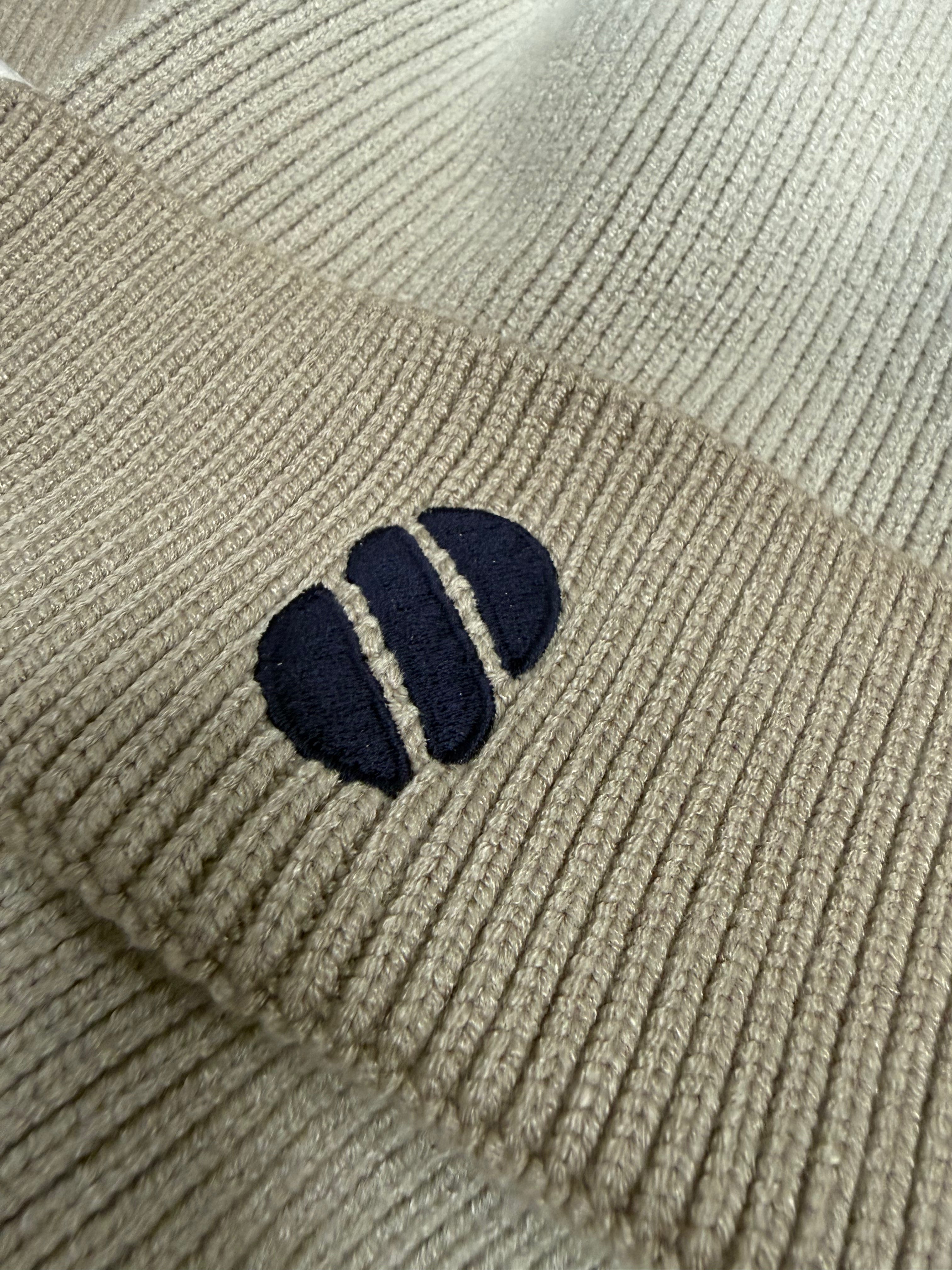 Ombre Show Up Club Beanie - Oat milk